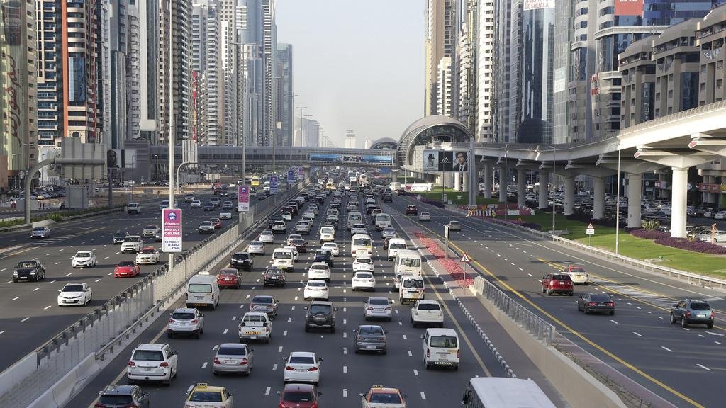 تجديد رخصة القيادة دبي