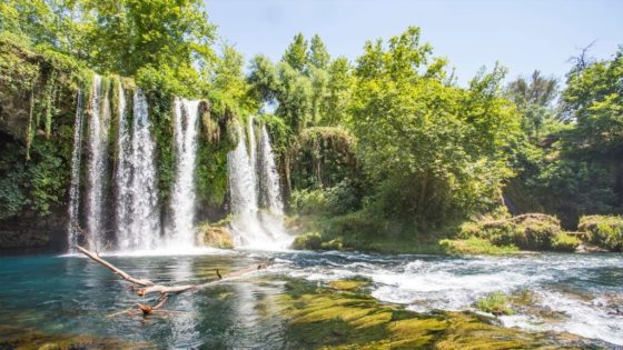 السياحة في جاكرتا: دليل سياحي وتجربة مميزة